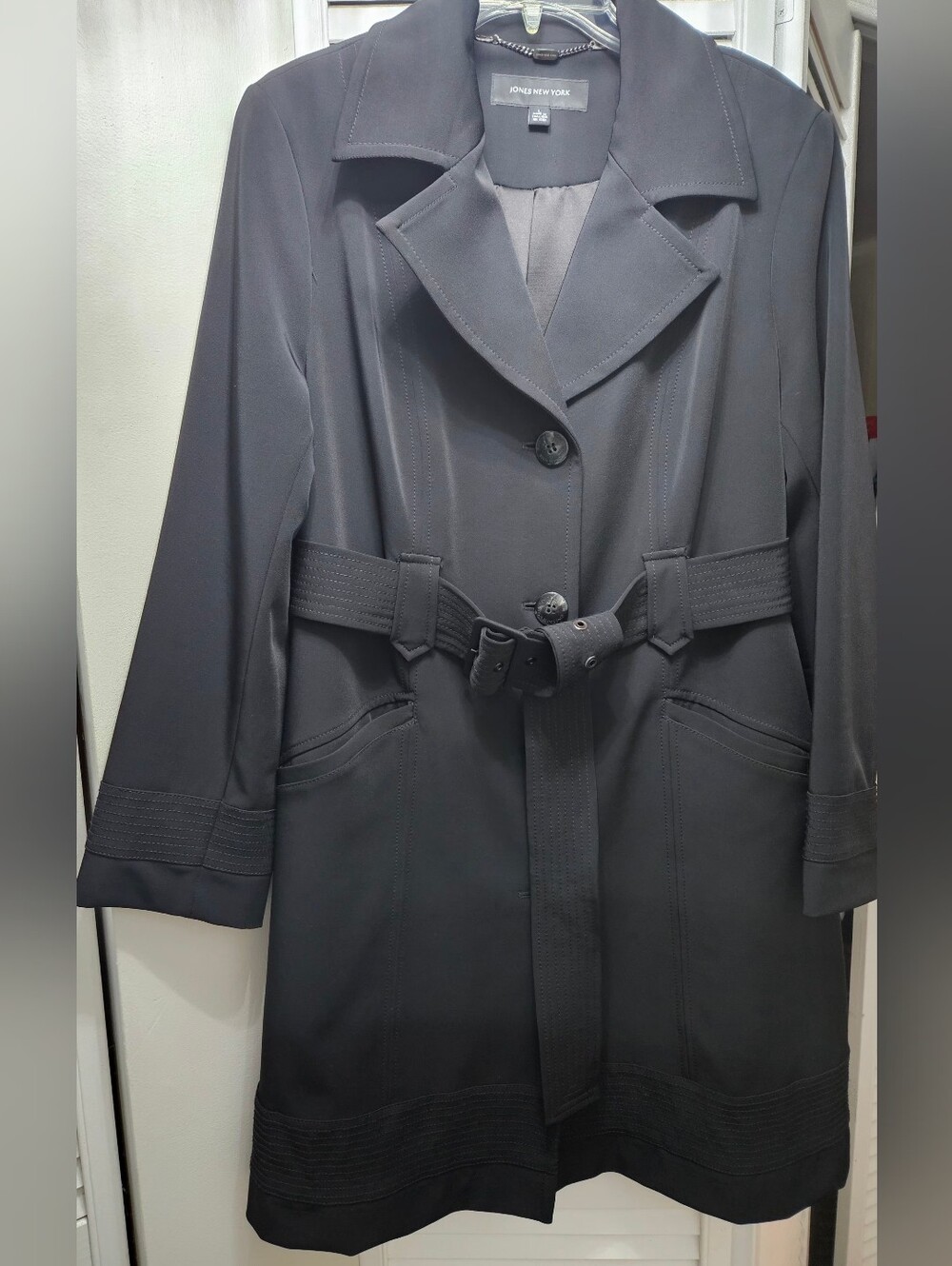 Jones New York Black Belted Trench Coat Jacket Size Large Pleated Mid Length